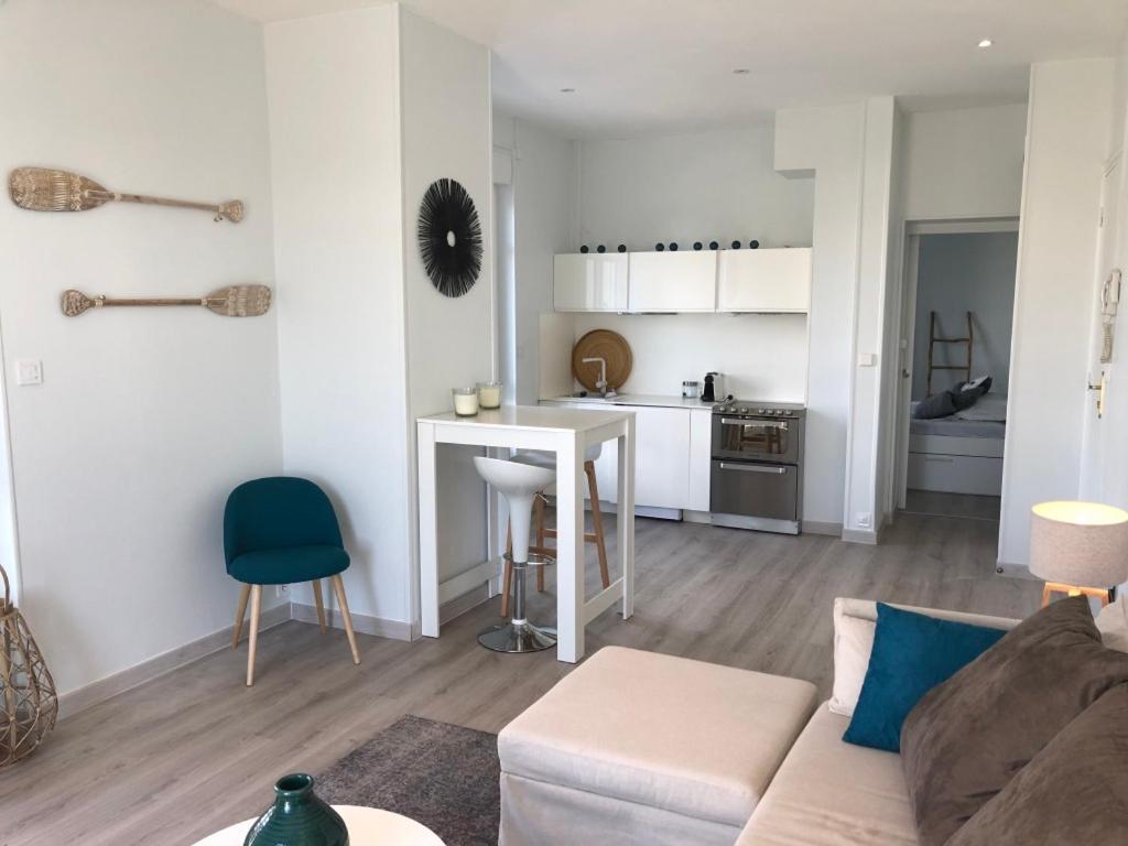 Appartement Avec Vue Mer A Pontaillac Royan Buitenkant foto